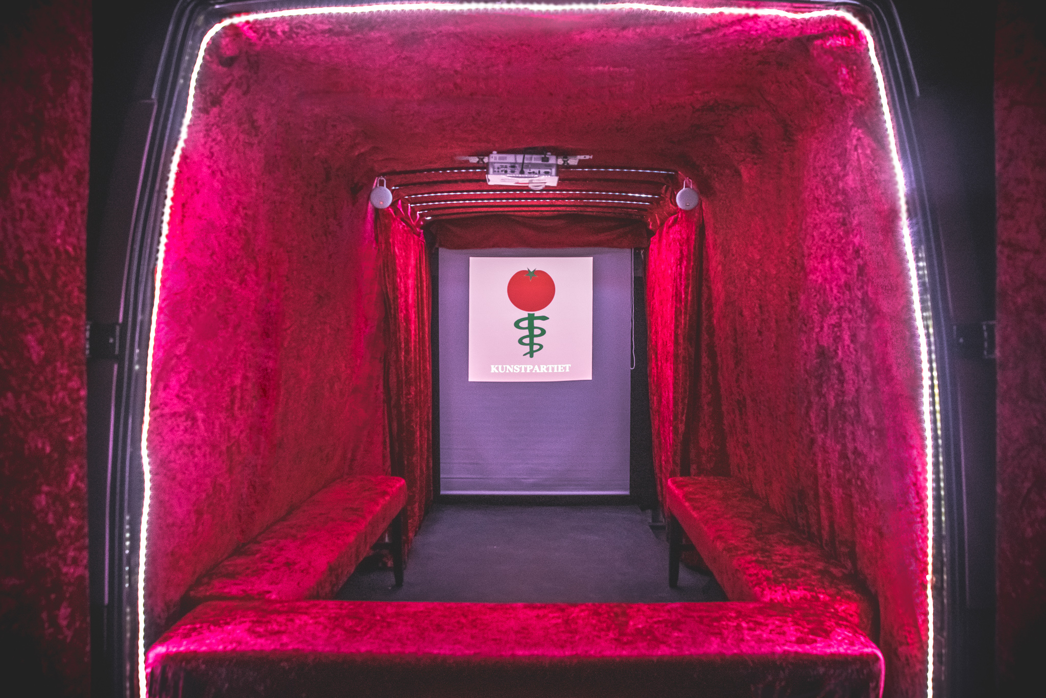 Kunstbulance_inside